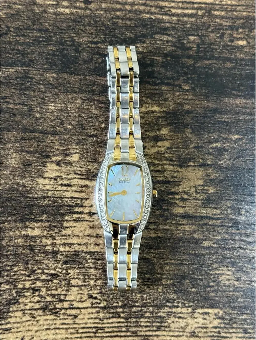 Rare Vintage Citizen Silhouette Eco Drive Gold/Silver Tone Crystal Bezel Watch